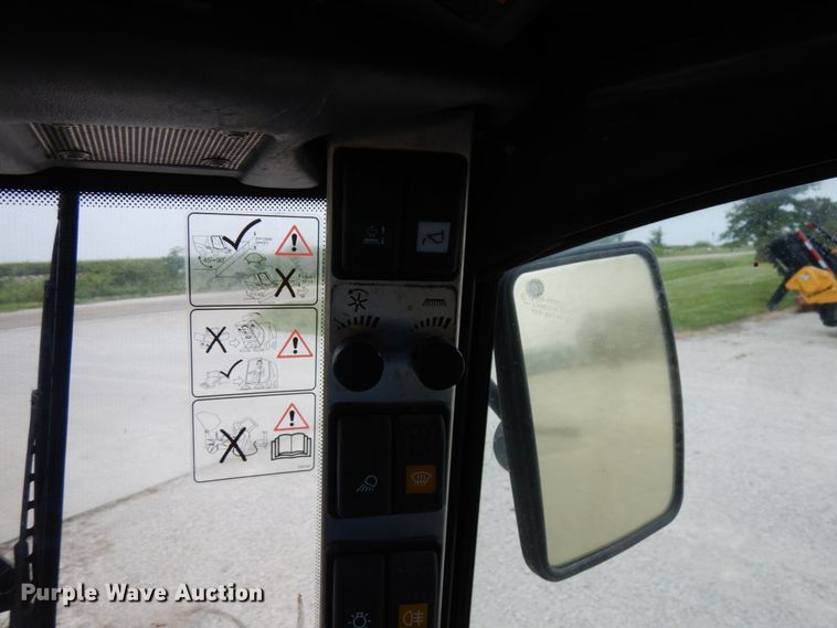 image for item IL9911 Green Machine Y36HS  street sweeper truck