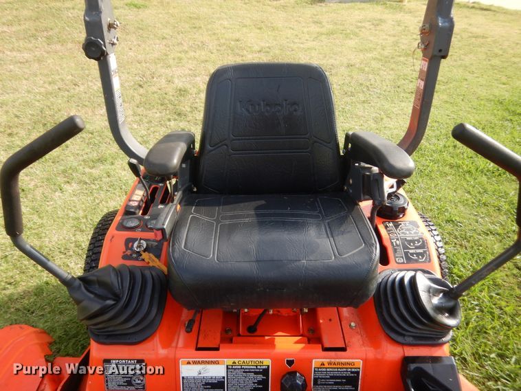 image for item IN9523 Kubota ZD18F  ZTR lawn mower