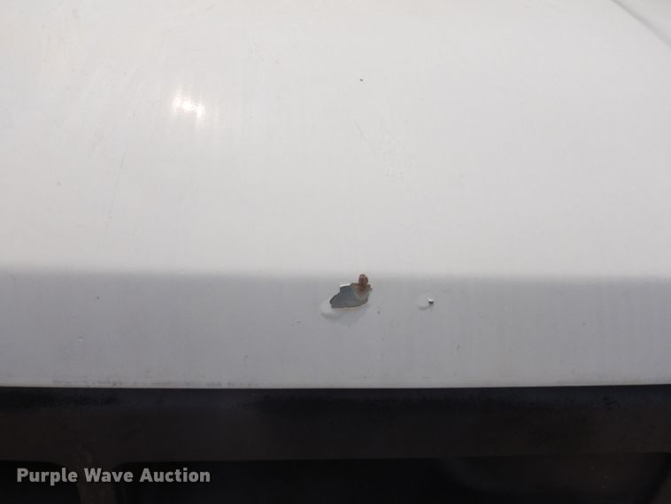 image for item IN9755 1997 Ford F450 Super Duty  flatbed truck