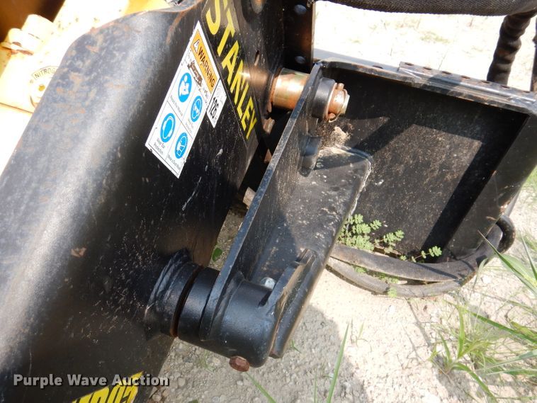 image for item IN9757 Stanley MB055  skid steer breaker