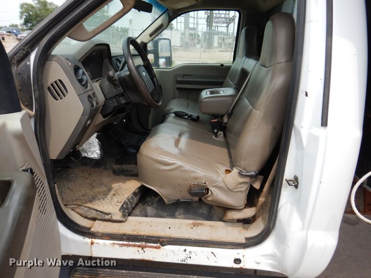 image for item IN9779 2008 Ford F550 Super Duty XL  dump flatbed truck