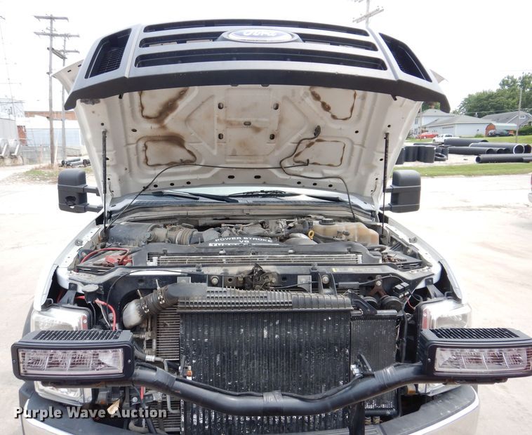 image for item IN9779 2008 Ford F550 Super Duty XL  dump flatbed truck