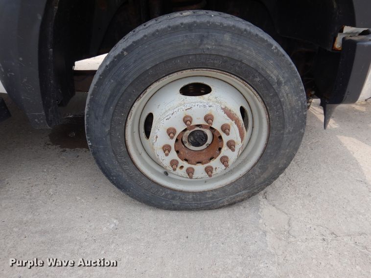 image for item IN9779 2008 Ford F550 Super Duty XL  dump flatbed truck