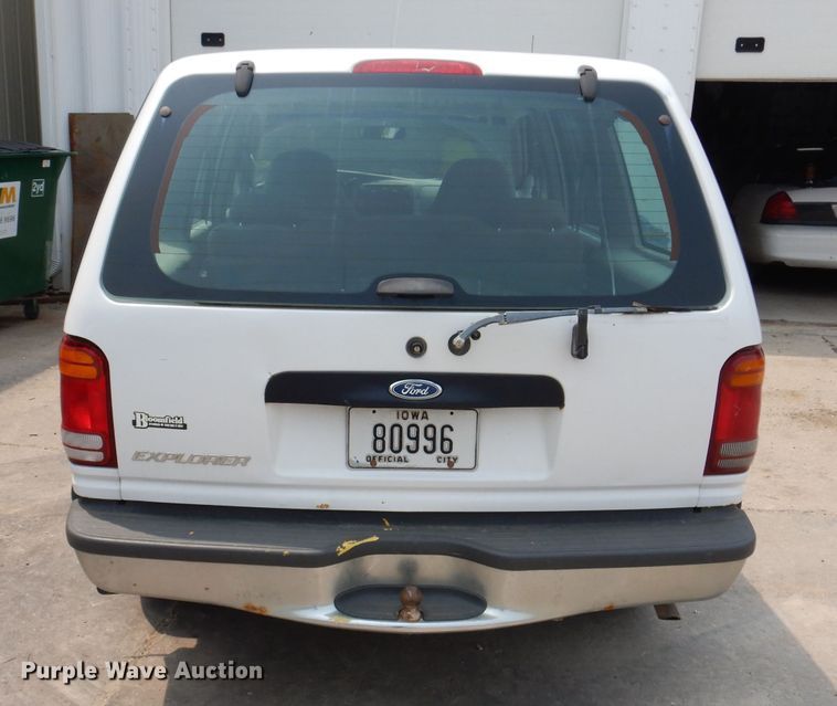 image for item IN9780 1998 Ford Explorer  SUV