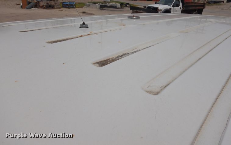 image for item IN9780 1998 Ford Explorer  SUV