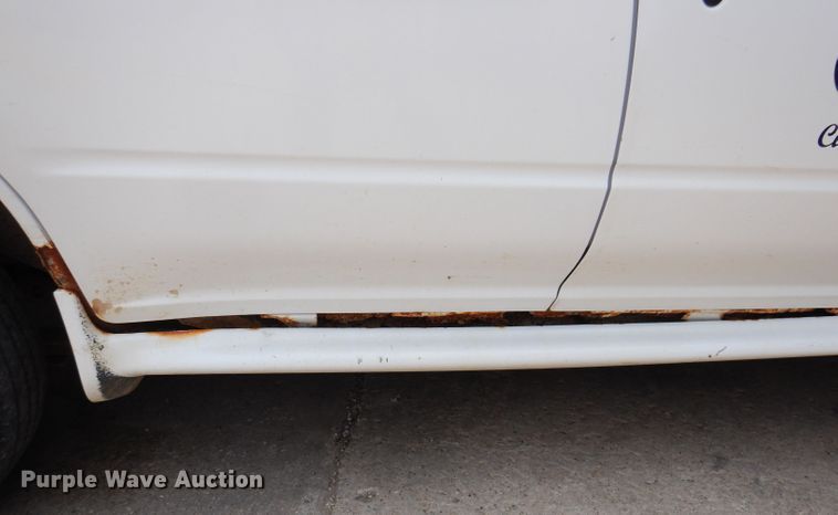 image for item IN9780 1998 Ford Explorer  SUV