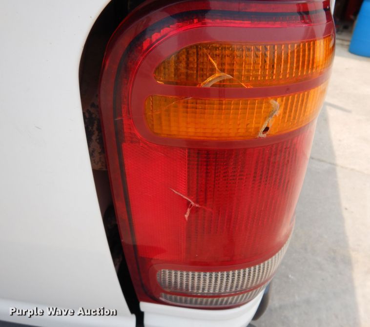 image for item IN9780 1998 Ford Explorer  SUV