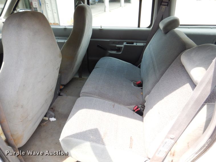 image for item IN9780 1998 Ford Explorer  SUV