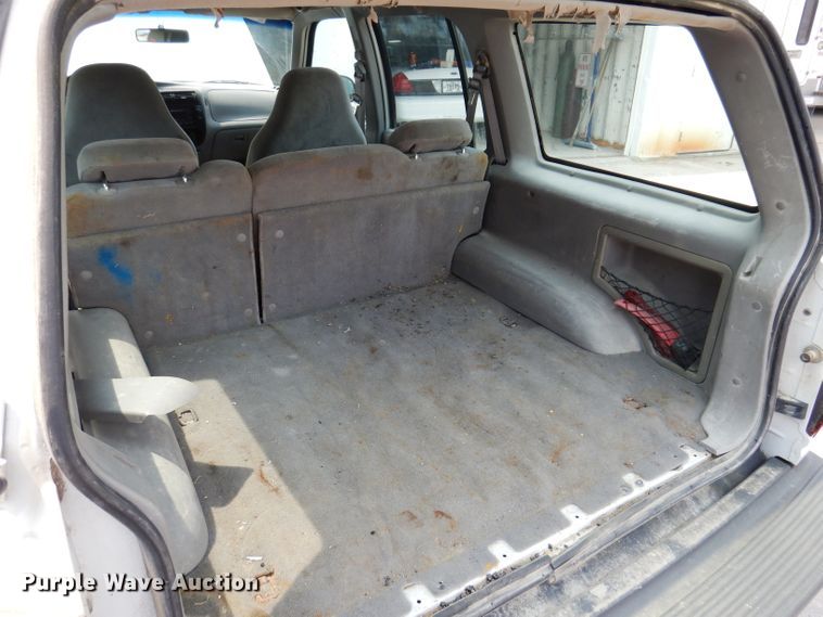 image for item IN9780 1998 Ford Explorer  SUV