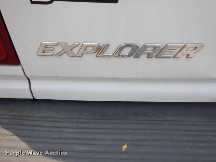 image for item IN9780 1998 Ford Explorer  SUV