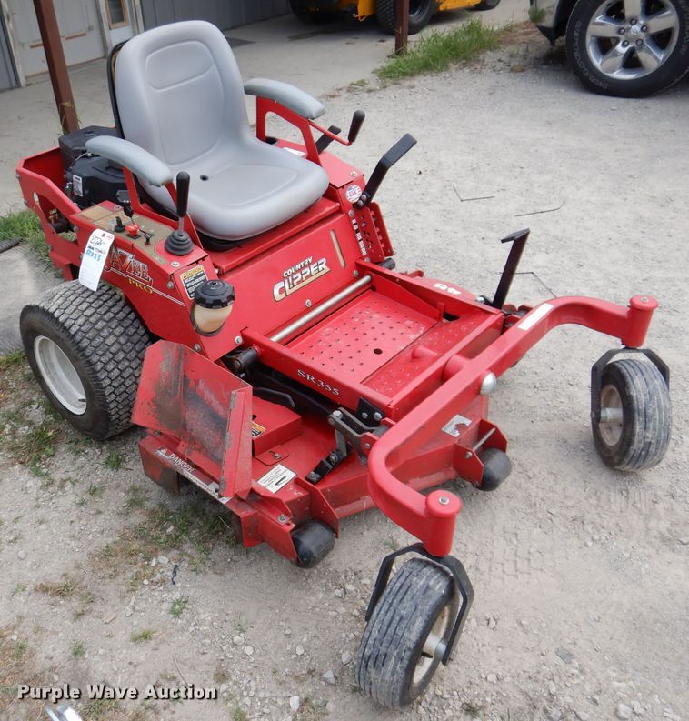 image for item IN9789 Country Clipper SR355  ZTR lawn mower