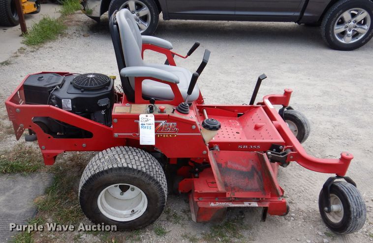 image for item IN9789 Country Clipper SR355  ZTR lawn mower