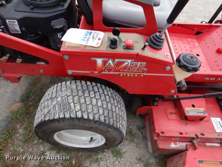image for item IN9789 Country Clipper SR355  ZTR lawn mower