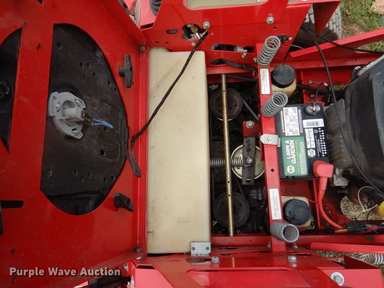 image for item IN9789 Country Clipper SR355  ZTR lawn mower