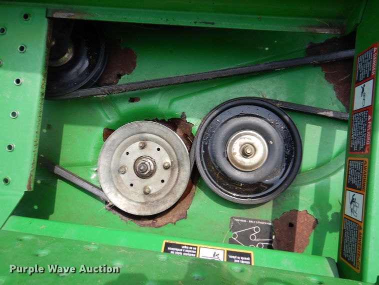 image for item IN9793 John Deere 797  ZTR lawn mower