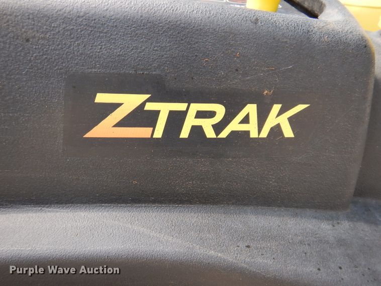 image for item IN9793 John Deere 797  ZTR lawn mower