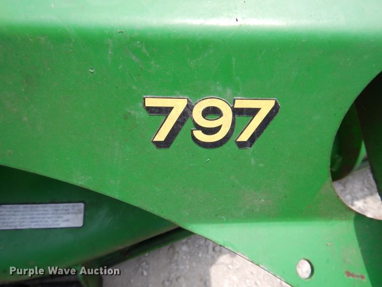 image for item IN9793 John Deere 797  ZTR lawn mower