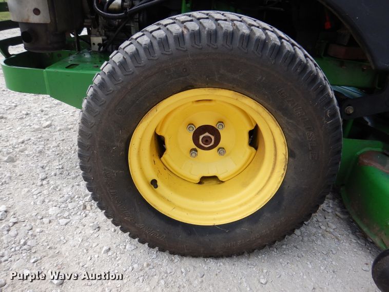 image for item IN9793 John Deere 797  ZTR lawn mower