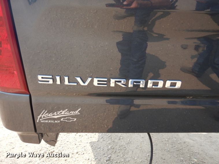 image for item IN9810 2020 Chevrolet Silverado 1500 pickup truck bed