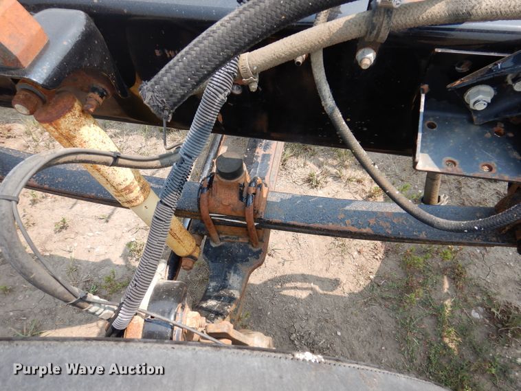 image for item IN9814 2000 Mack CX600  semi truck chassis