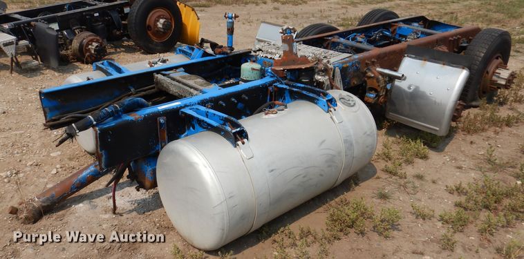 image for item IN9815 Rear axle assembly