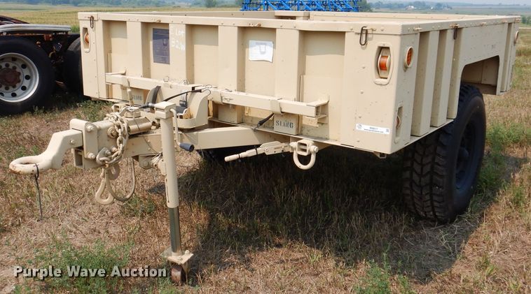image for item IN9817 2009 US GOV M1102  utility trailer