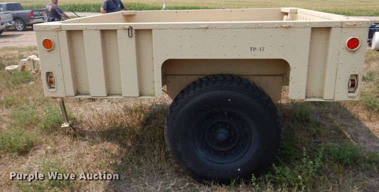 image for item IN9817 2009 US GOV M1102  utility trailer