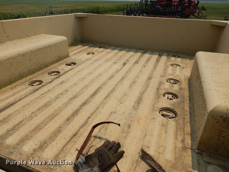 image for item IN9817 2009 US GOV M1102  utility trailer