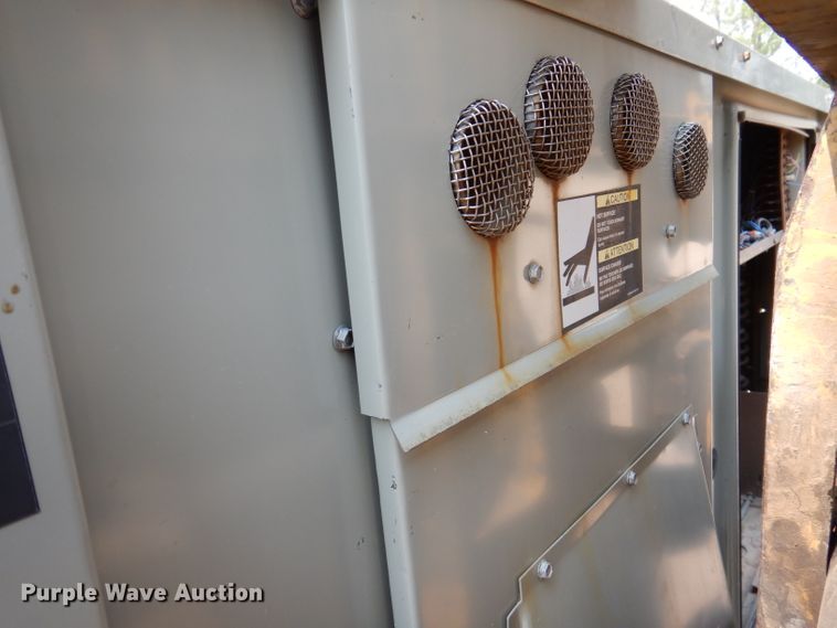 image for item IN9818 1999 Trane  AC unit