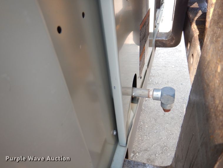 image for item IN9818 1999 Trane  AC unit