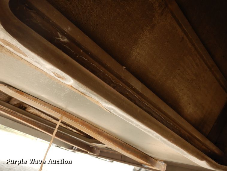 image for item IN9818 1999 Trane  AC unit