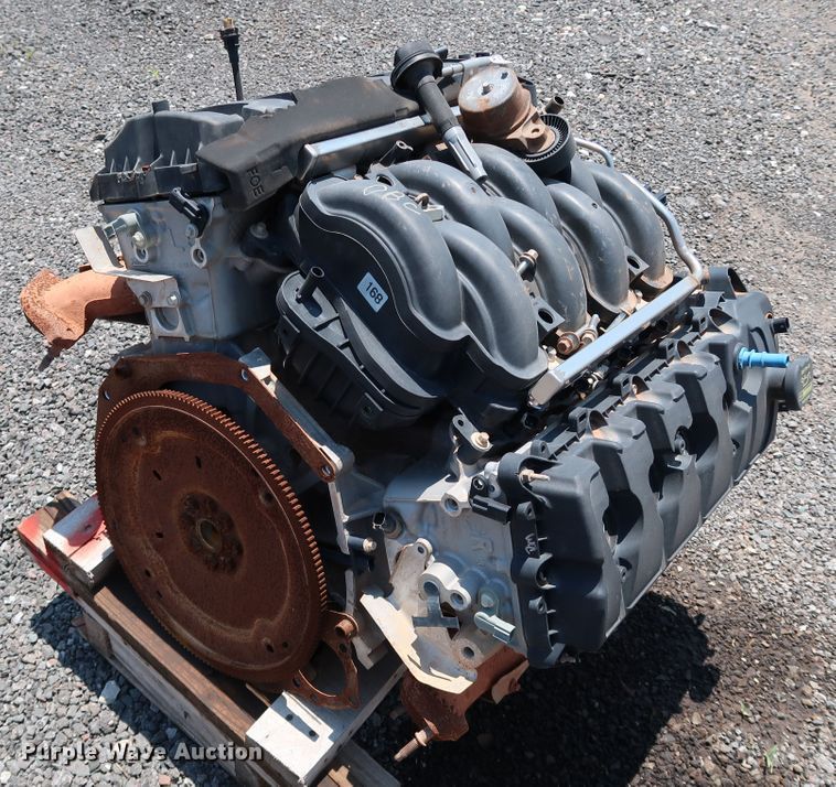 image for item IO9230 Ford  eight cylinder gas engine