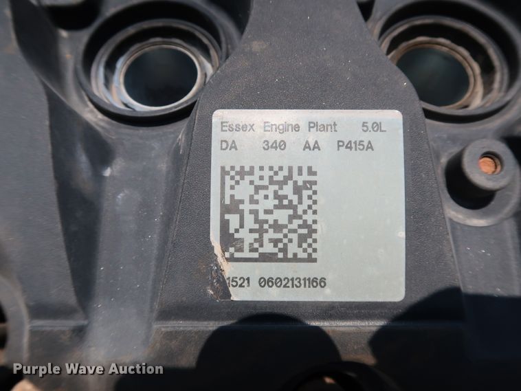 image for item IO9230 Ford  eight cylinder gas engine