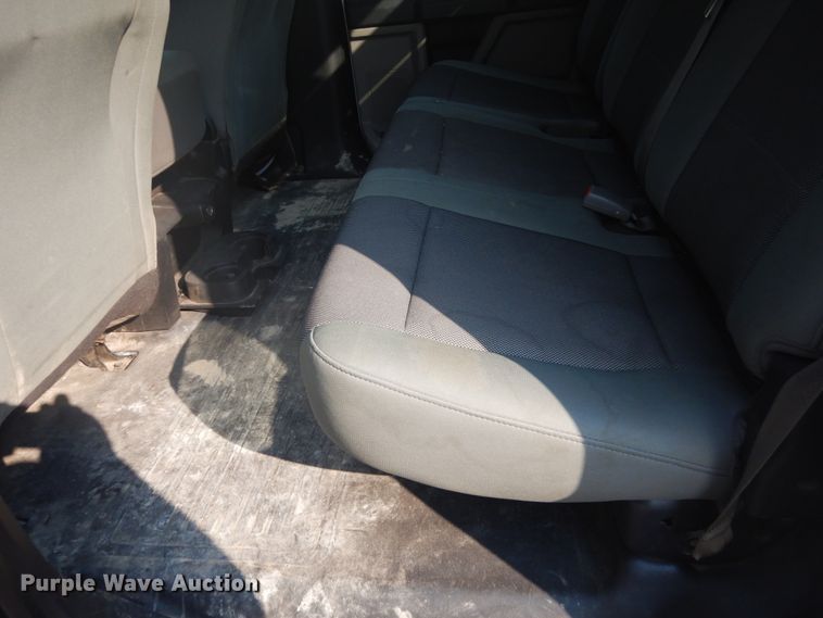 image for item IP9519 2015 Ford F150 XL  SuperCrew pickup truck