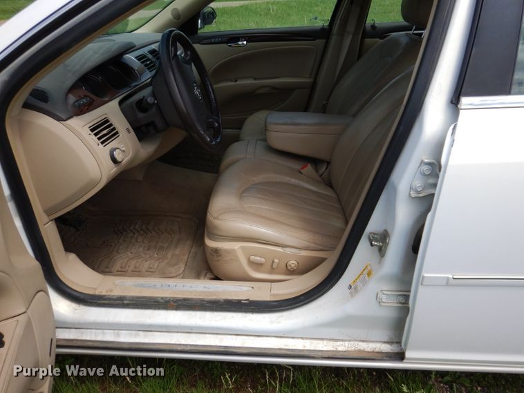image for item IQ9528 2007 Buick Lucerne CXL