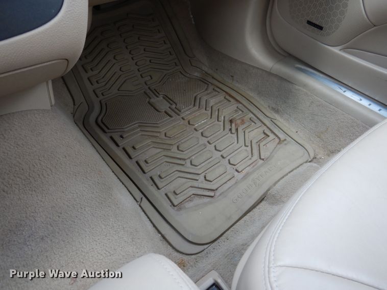 image for item IQ9528 2007 Buick Lucerne CXL