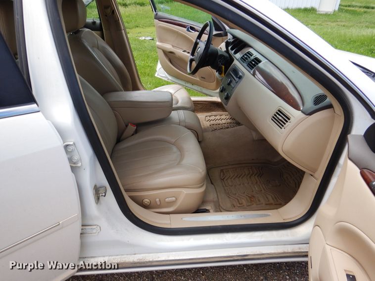 image for item IQ9528 2007 Buick Lucerne CXL