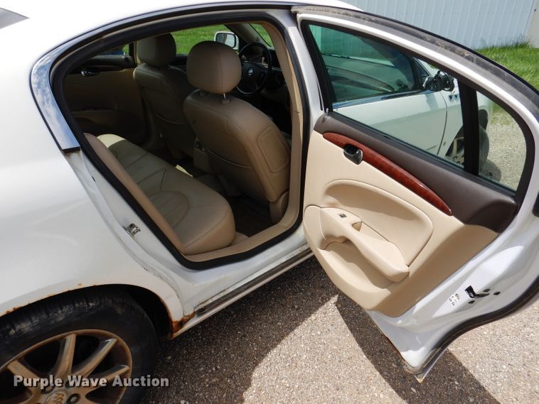 image for item IQ9528 2007 Buick Lucerne CXL