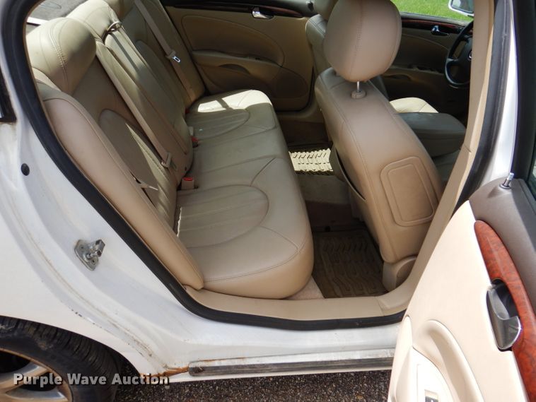 image for item IQ9528 2007 Buick Lucerne CXL