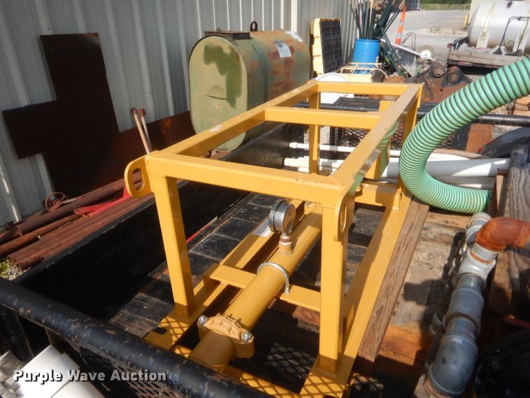 image for item IT9629 2003 Paco utility trailer with pump