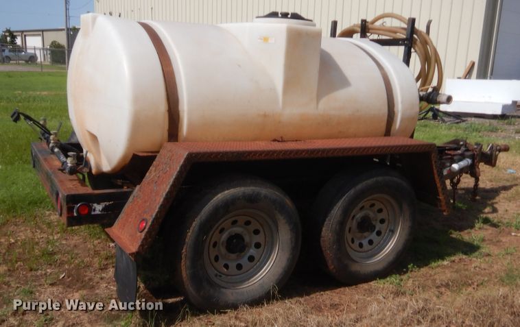 image for item IT9631 2007 Wylie  tank trailer