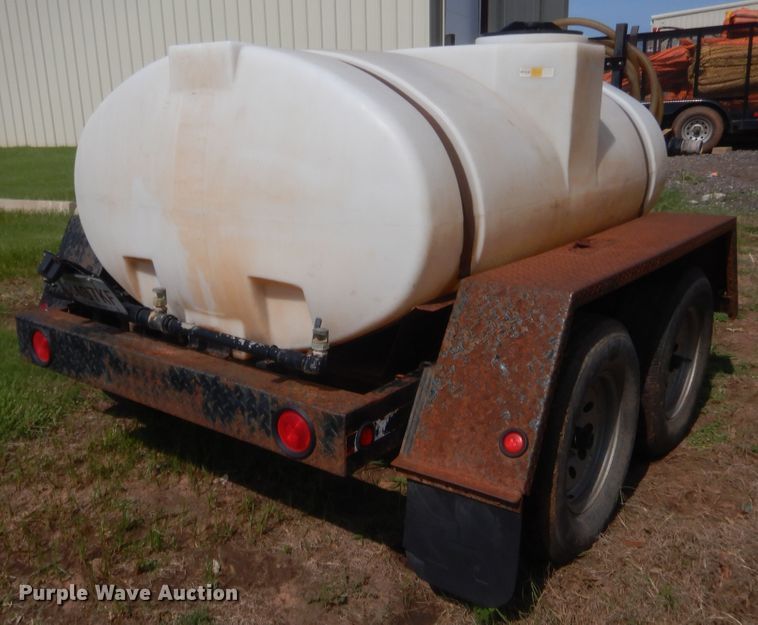 image for item IT9631 2007 Wylie  tank trailer
