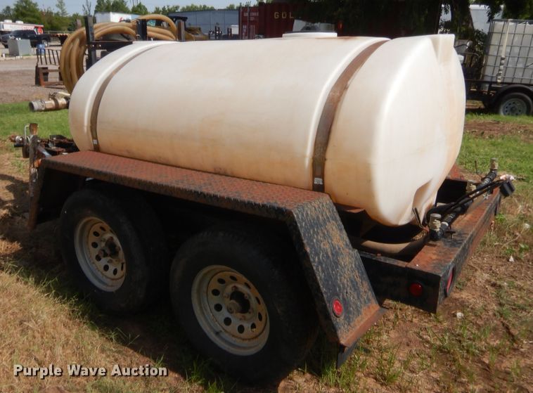 image for item IT9631 2007 Wylie  tank trailer