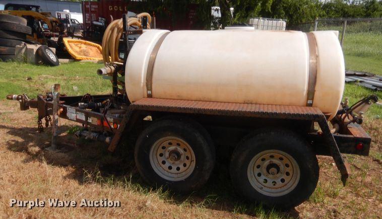 image for item IT9631 2007 Wylie  tank trailer