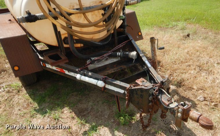 image for item IT9631 2007 Wylie  tank trailer