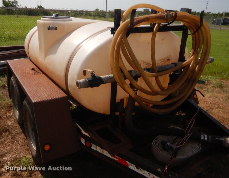 image for item IT9631 2007 Wylie  tank trailer