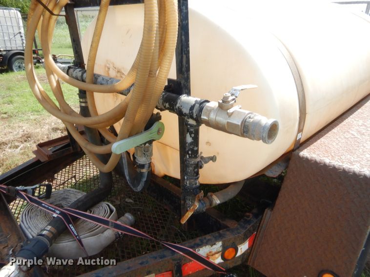 image for item IT9631 2007 Wylie  tank trailer