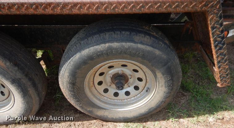 image for item IT9631 2007 Wylie  tank trailer