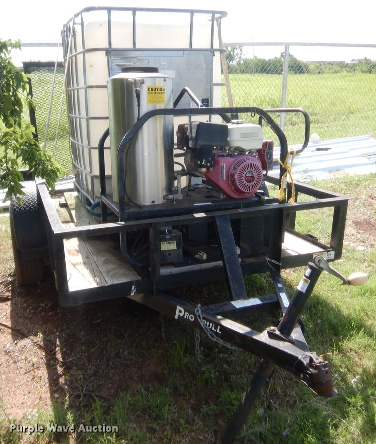 image for item IT9632 2006 Central Hitch & Equipment Pro Pull  utility trailer with pressure washer