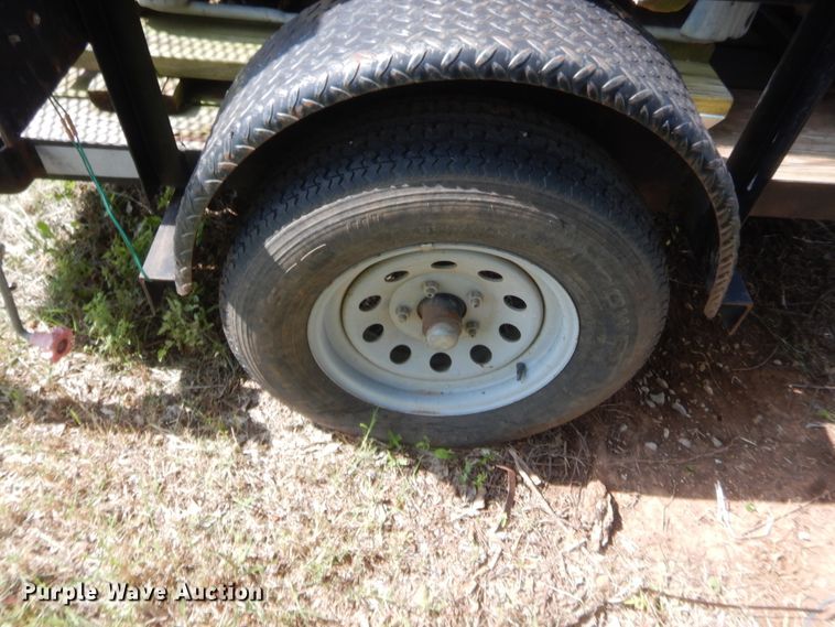 image for item IT9632 2006 Central Hitch & Equipment Pro Pull  utility trailer with pressure washer